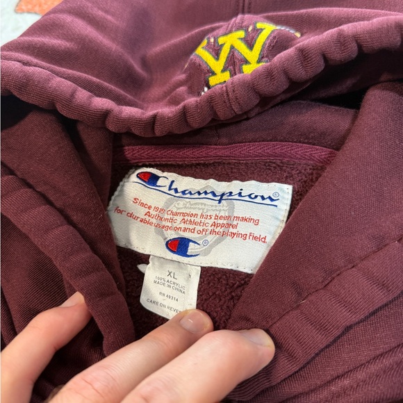 Vintage distressed Minnesota gophers sweatshirt - Picture 4 of 4